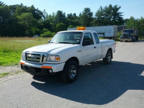 2009 ford ranger 2dr  4wd automatic are bed cap utility