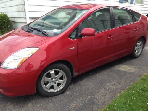 2007 red toyota prius w/ backup camera 100k