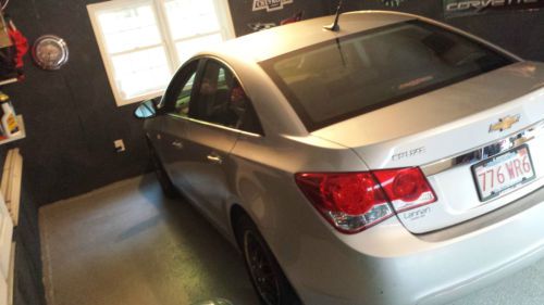 2011 chevrolet cruze only 19k miles