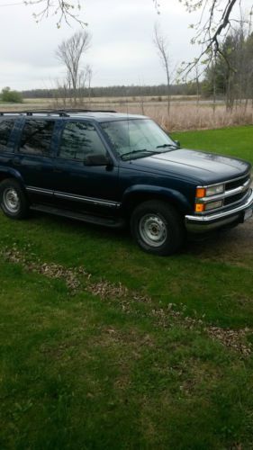 Chevy taho in great condition v8 350 engine with vortex 6x4 have put ## into it