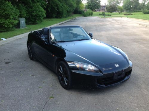 2007 honda s2000 base convertible 2-door 2.2l hid 6speed