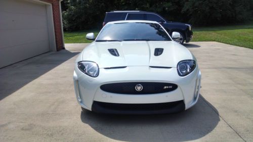 2012 jaguar xkr-s 550 hp **loaded**