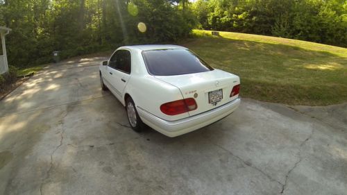 1997 mercedes-benz e300 base sedan 4-door 3.0l