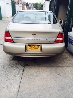 2001 nissan altima gxe sedan 4-door 2.4l