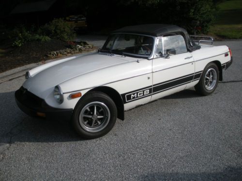 1979 mgb with luggage rack