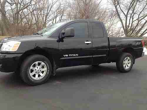 2006 Nissan Titan SE Extended Cab Pickup 4-Door 5.6L 70k Off Road Very Clean, image 9