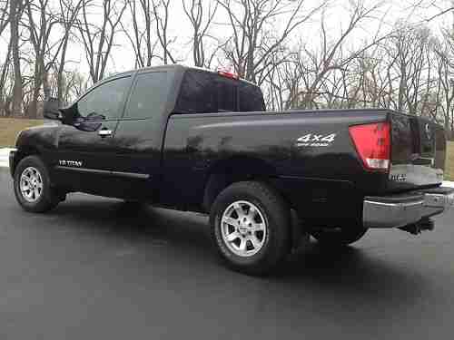 2006 Nissan Titan SE Extended Cab Pickup 4-Door 5.6L 70k Off Road Very Clean, image 10
