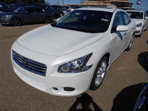 2014 nissan maxima s