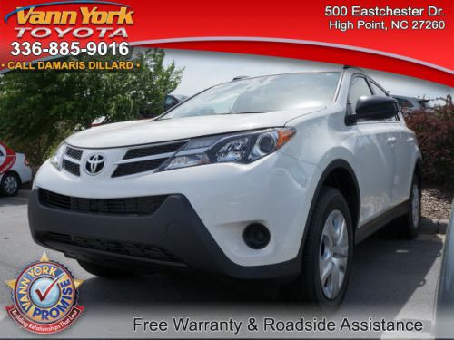 2014 Toyota RAV4 LE, US $29,201.00, image 2