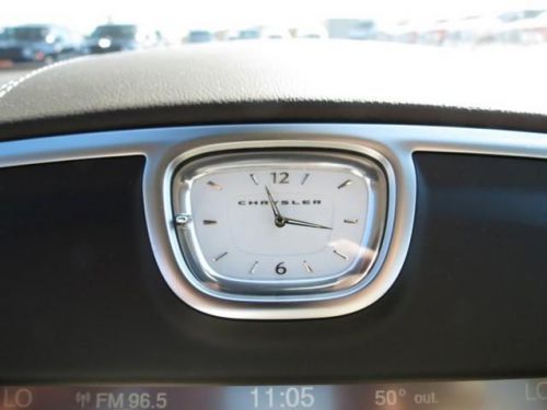 2013 chrysler 300c luxury series