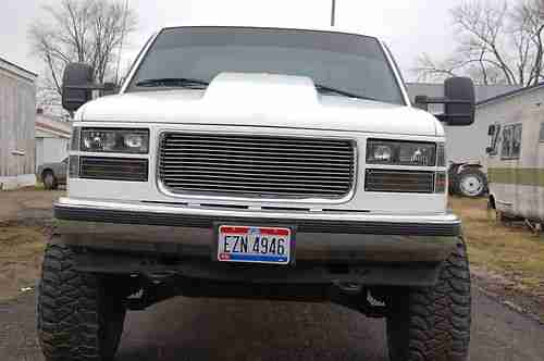 2000 Chevrolet K3500 lifted ,new paint, 35's,, image 5