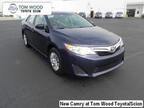 2014 toyota camry le