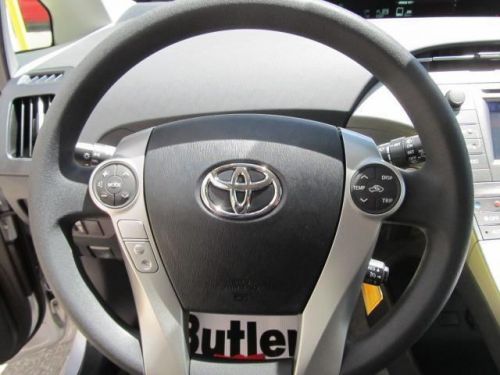 2014 toyota prius two