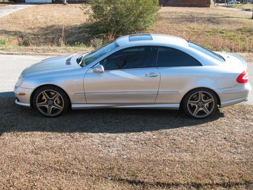 2005 mercedes-benz clk55 amg 2-door 5.5l