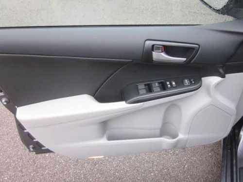 2014 toyota camry le