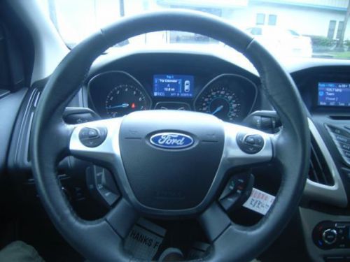 2012 ford focus sel