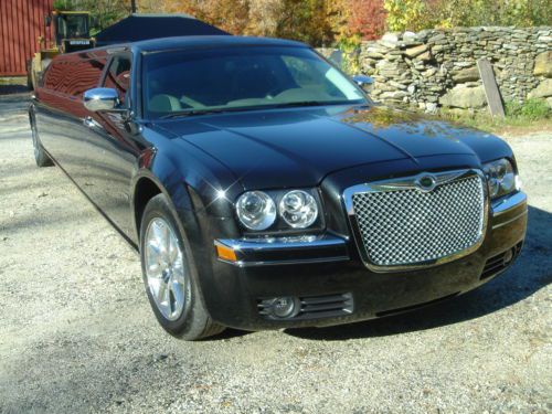 Chrysler 300 limousine. black. excellent shape.