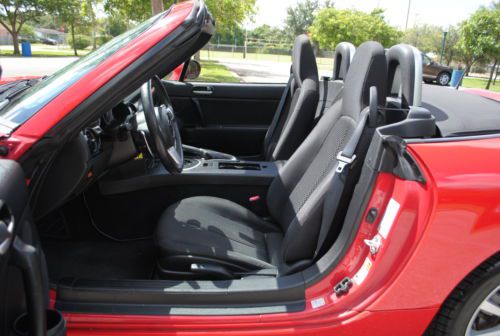 2008 MAZDA MX-5 MIATA SPORT CONVERTIBLE 2.0L 4Cyl, AUT TRANS, CLOTH, NO RESERVE, image 39