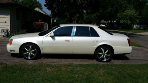 2003 cadillac deville custom w/ 20 in rims