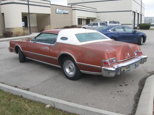 Lincoln continental mark iv