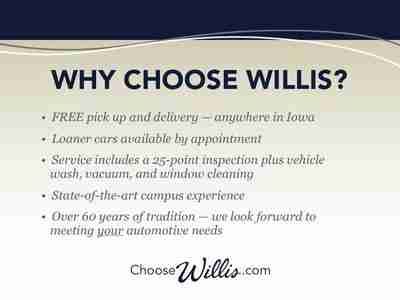 Laredo / AWD / Cloth Interior, image 4