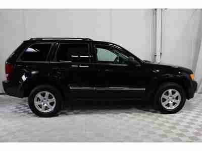 Laredo / AWD / Cloth Interior, image 5