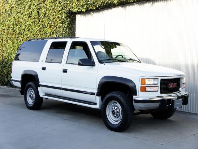 1999 gmc suburban slt pckg ~ diesel 4x4