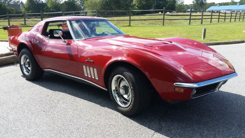 1969 chevrolet corvette 2-door t-tops