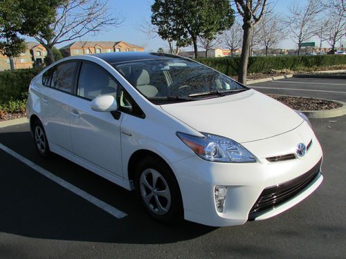 2012 toyota prius solar panel pkg. moonroof nav bluetooth camera bing!