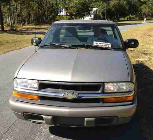 2001 Chevrolet S10 LS Standard Cab Pickup 2-Door 2.2L, US $7,995.00, image 2