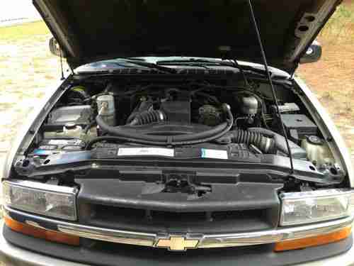 2001 Chevrolet S10 LS Standard Cab Pickup 2-Door 2.2L, US $7,995.00, image 3