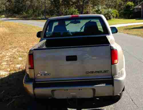 2001 Chevrolet S10 LS Standard Cab Pickup 2-Door 2.2L, US $7,995.00, image 9