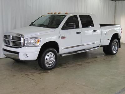 4x4 mega cab diesel 6.7l nav  daully white short box needs home laramie