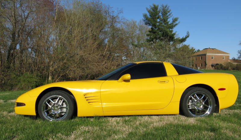 2004 c5 corvette coupe