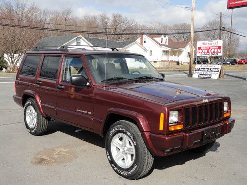 2001 jeep cherokee limited low miles mint