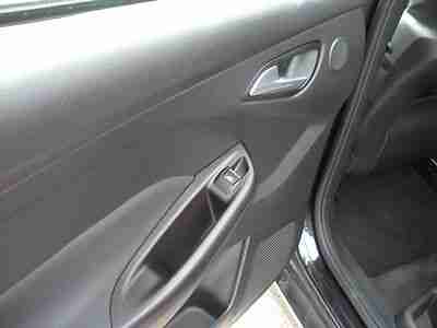 2013 Ford Focus ST; Recaro Seats; Black on Black; Navigation; Hatchback, image 11