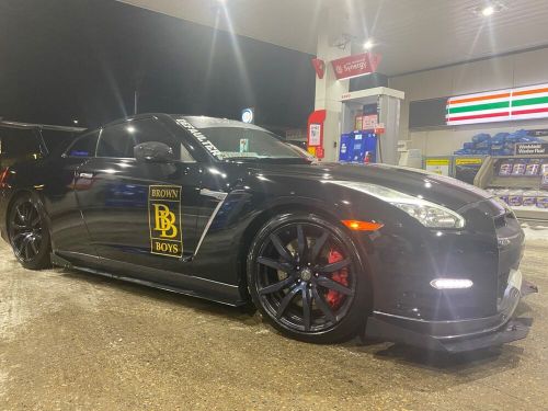 2015 nissan gt-r premium