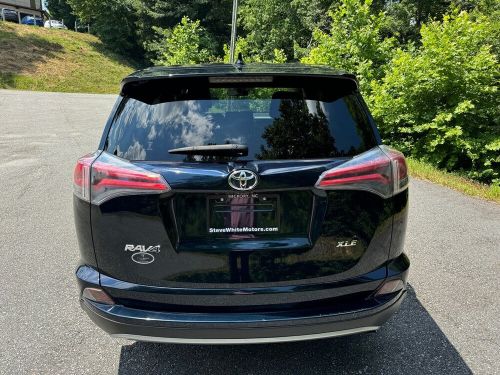 2018 Toyota RAV4, US $19,999.00, image 2