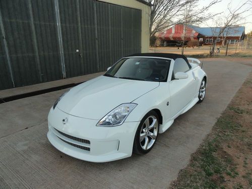 '07 nissan 350z touring convertible 3.5l v6 "great car - great price"