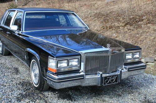 1984 cadillac fleetwood 20.7k original miles