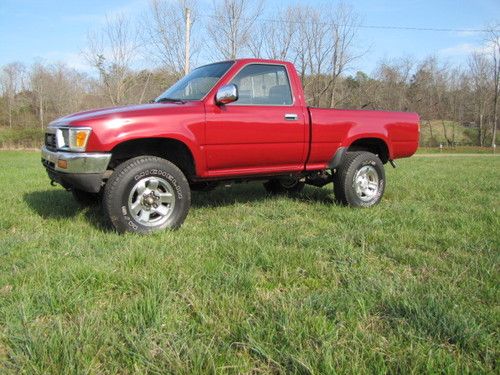 1993 toyota 4x4 truck 3.0 v6 m/t alum wheels michelin tires ***look***