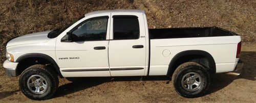 2002 dodge ram 1500 slt quad cab pickup 4-door 5.9l 4x4