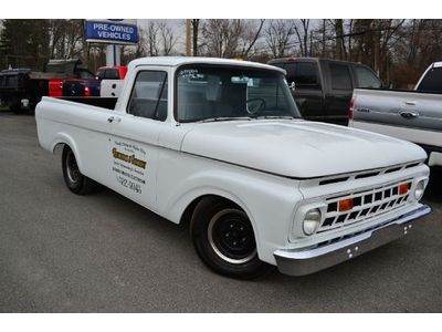 1962 ford f-100 custom unibody design edelbrock performer v-8 hurst automatic