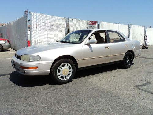 1994 toyota camry xle sedan 4-door 3.0l, no reserve