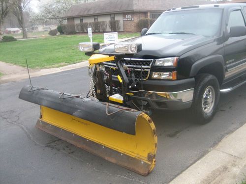 2005 chevrolet silverado 2500 hd lt extended cab pickup 4-door 6.0l