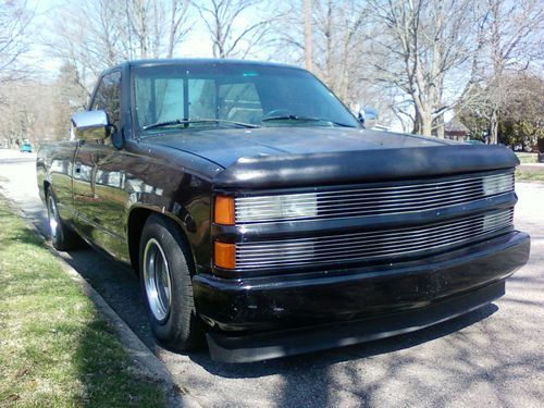 63,875 miles, low rider, like new, 1990 gmc 5.7 nice