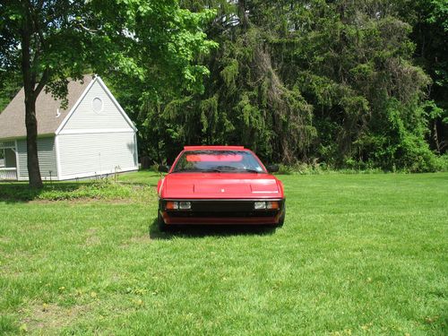 Red ferrari mondial euro