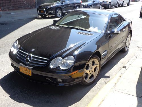 Mercedes sl500 convertible like new showroom condition