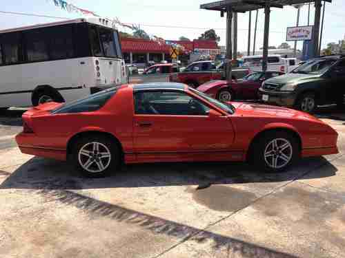 1987 Chevrolet Camaro Z28 Iroc-Z Convertible 2-Door 5.7L, image 3