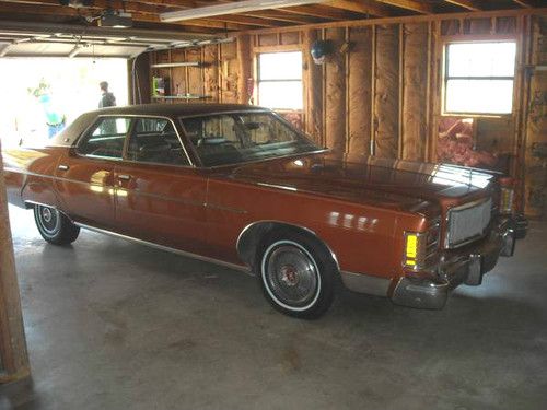 1977 mercury grand marquis base hardtop 4-door 6.6l
